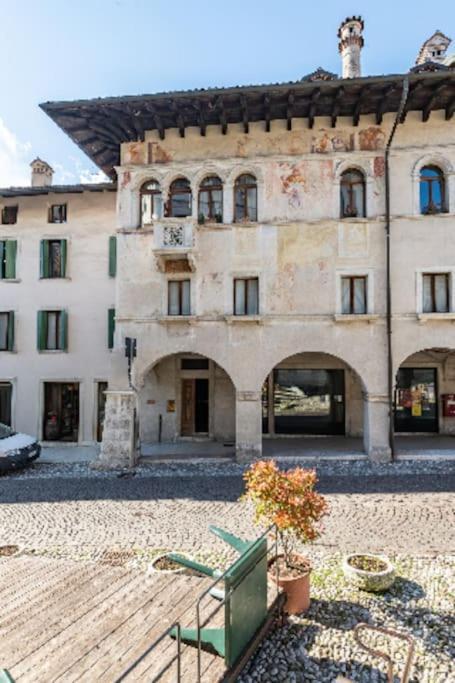 Loft Overlooking The Old Town . Feltre Eksteriør billede